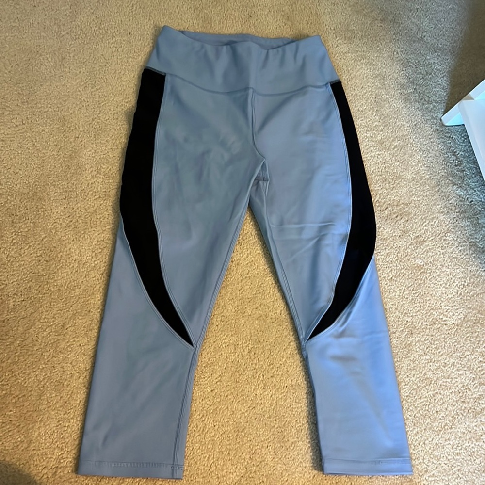 Capri Leggings